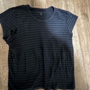 brandy Melville t shirt